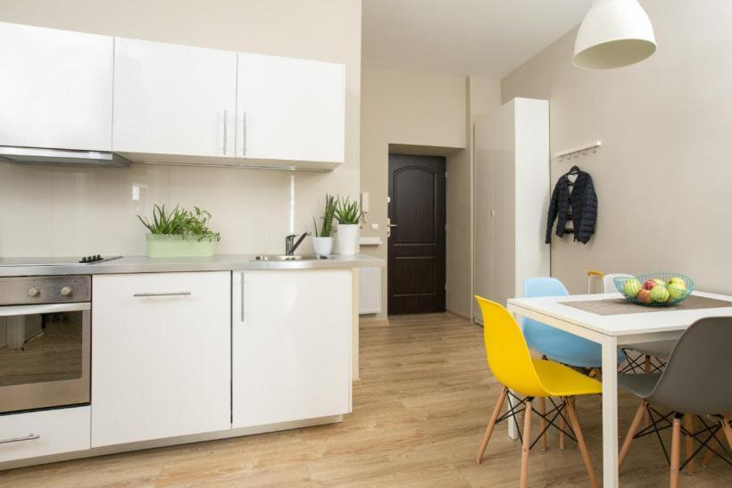 Apartament Rodzinny 14 Cracovia Esterno foto