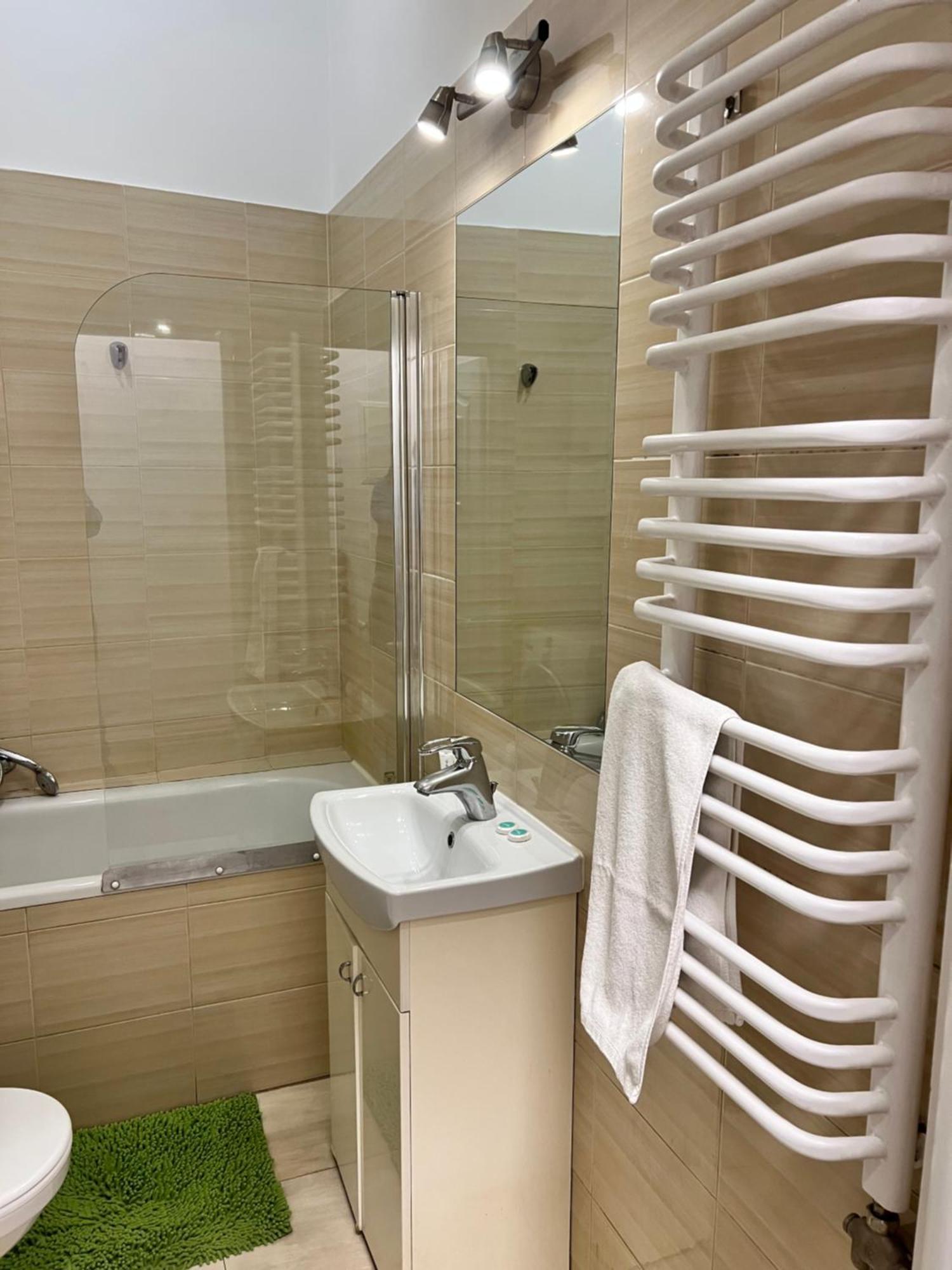 Apartament Rodzinny 14 Cracovia Esterno foto