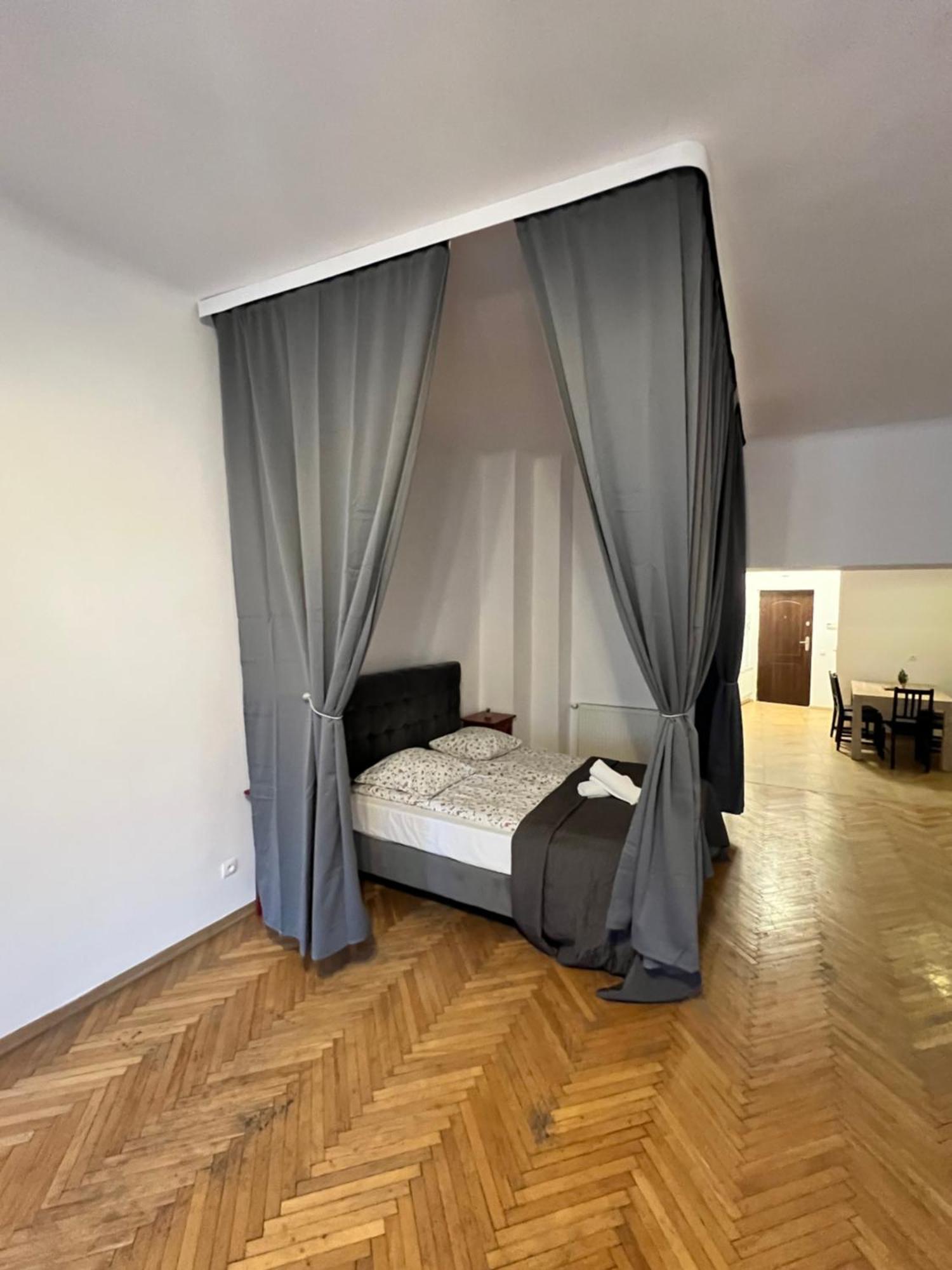 Apartament Rodzinny 14 Cracovia Esterno foto
